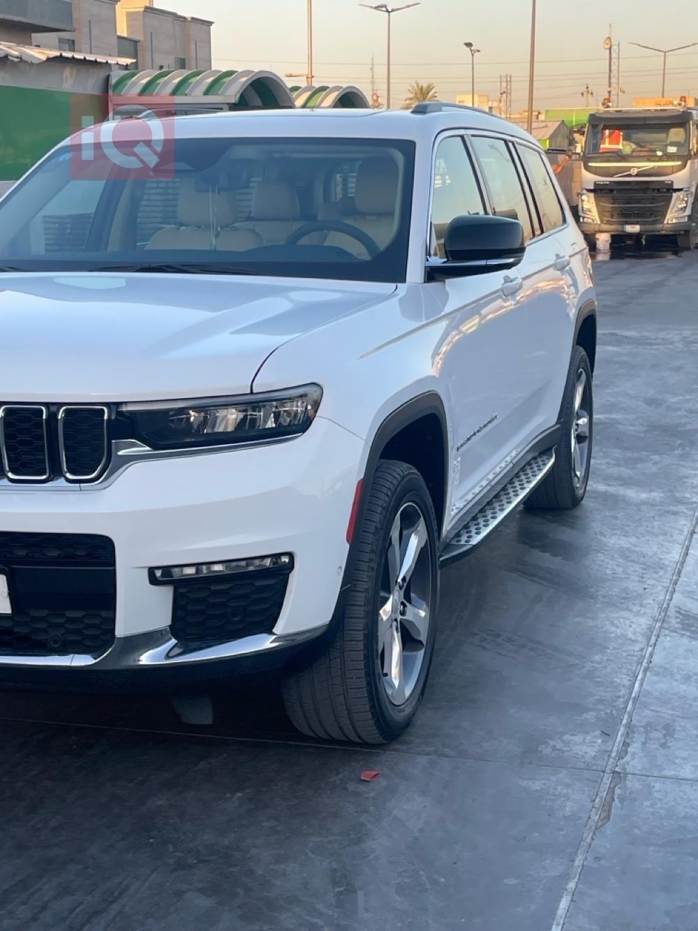 جیپ L گراند شیرۆکی